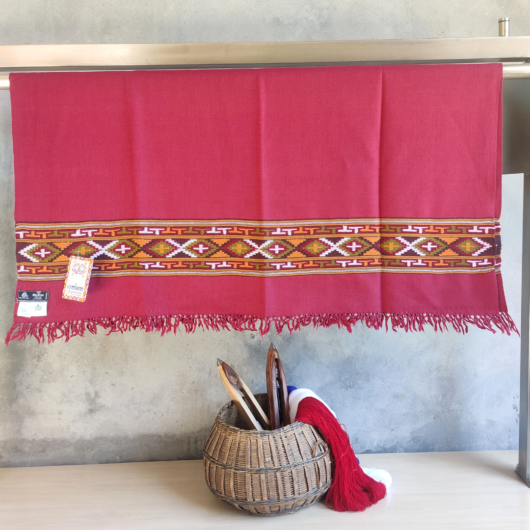 Women's Hand Woven Wool Kullu Shawl- Maroon