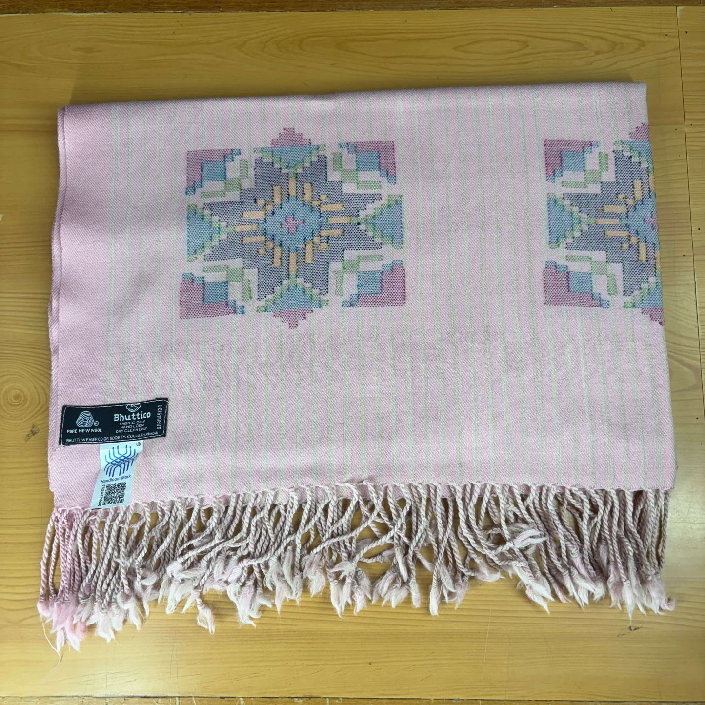 Hand Woven Pure Merino Wool Kullu Stole- Rose Pink