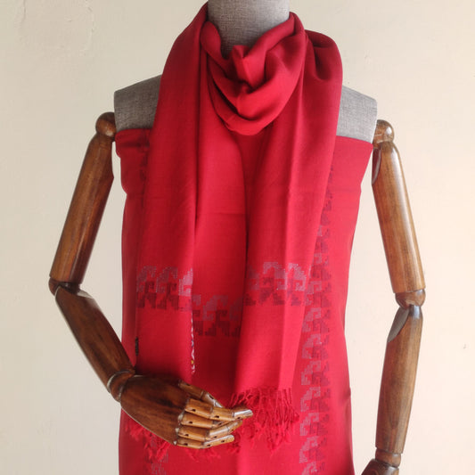 woolen suit with stole 