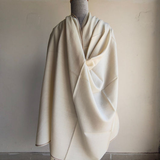 Mens Pure Woolen Kanni Shawl Cream