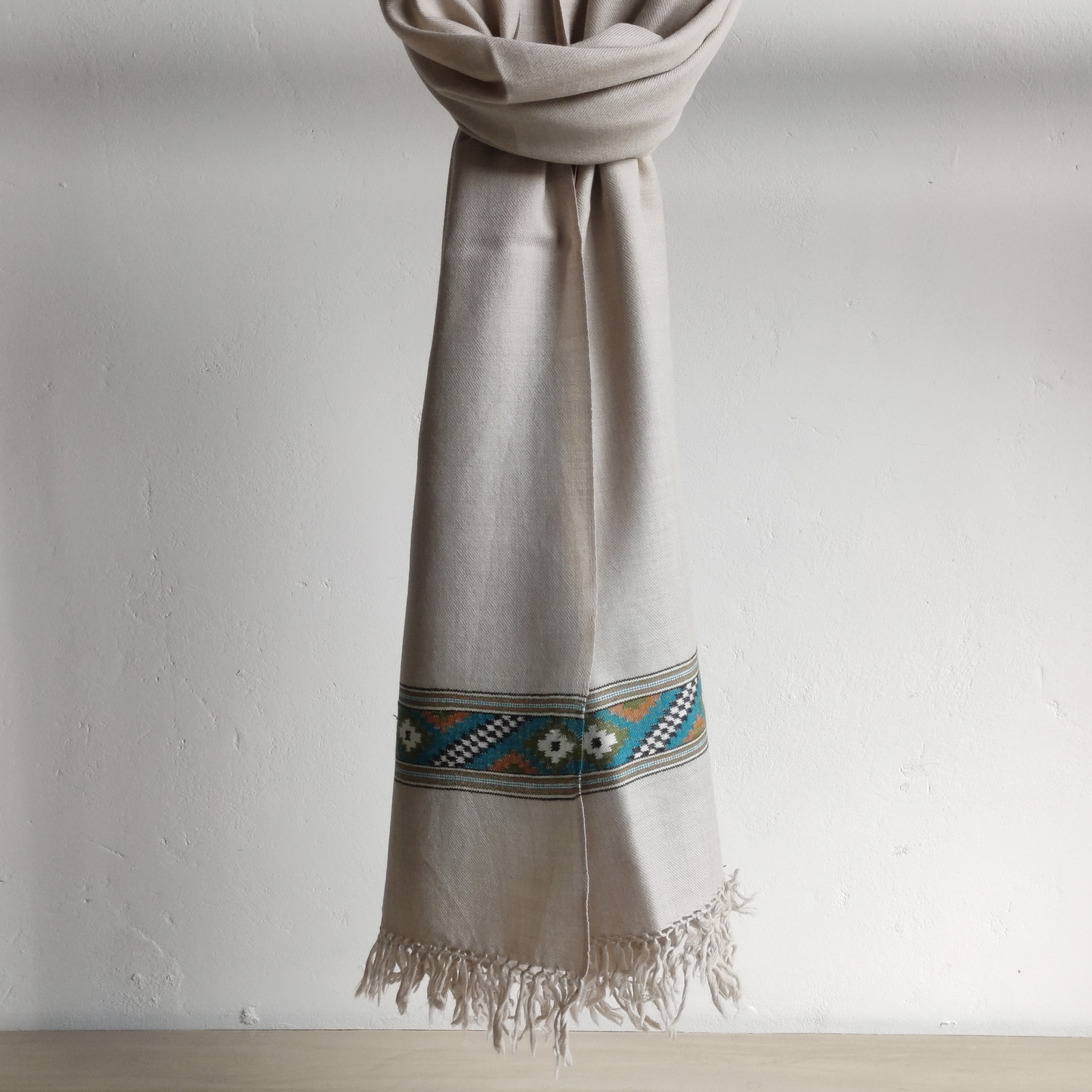 Hand Woven Pure Merino Wool Kullu Shawl-Beige