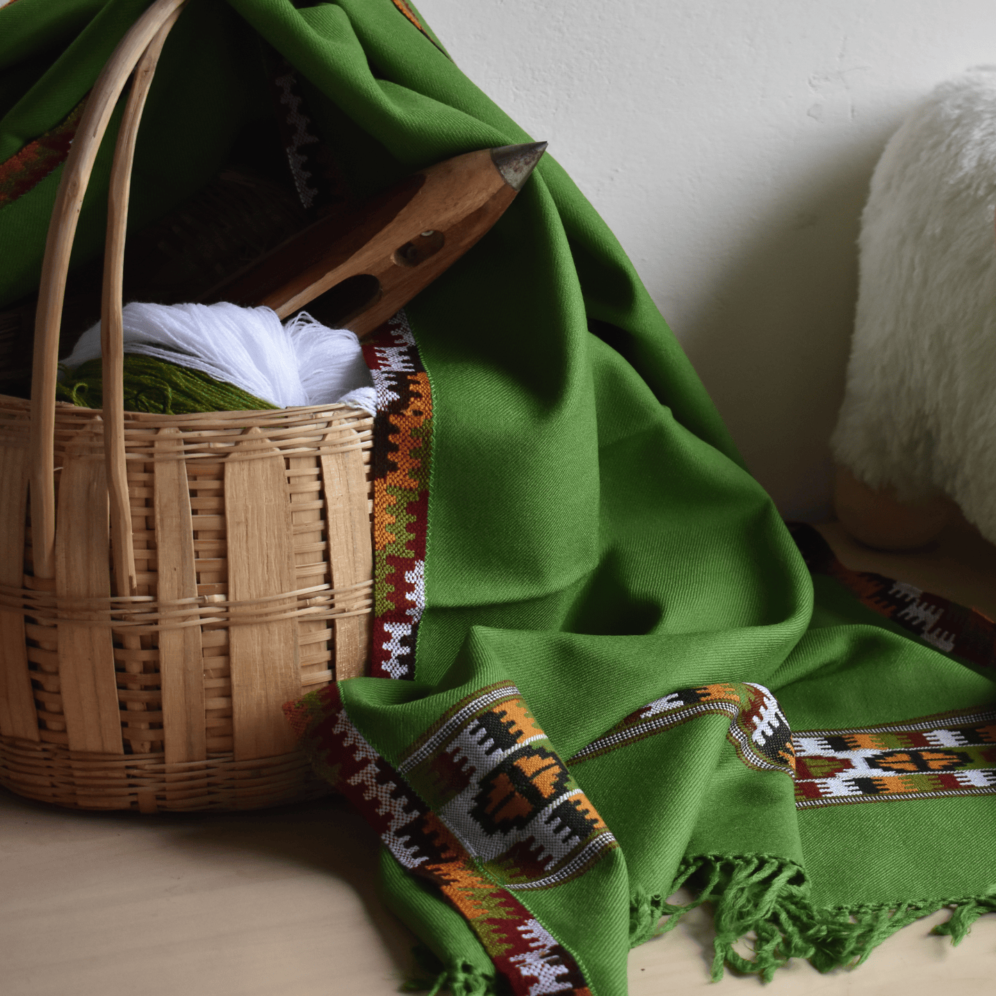 Hand Woven Pure Merino Wool Kullu Stole- Green BC2B