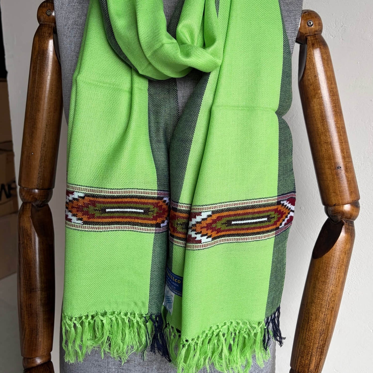 Pure Cashmilon Stole – Parrot Green
