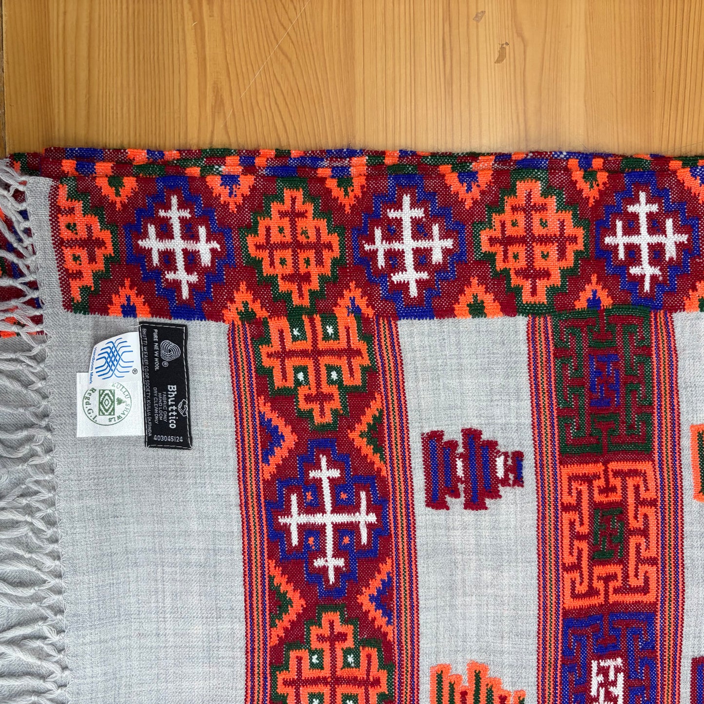 Authentic Kinnauri Hand-Woven Pure Merino Wool Shawl