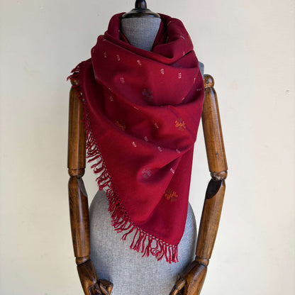 Hand Woven Pure Merino Wool Kullu Stole Maroon (16)