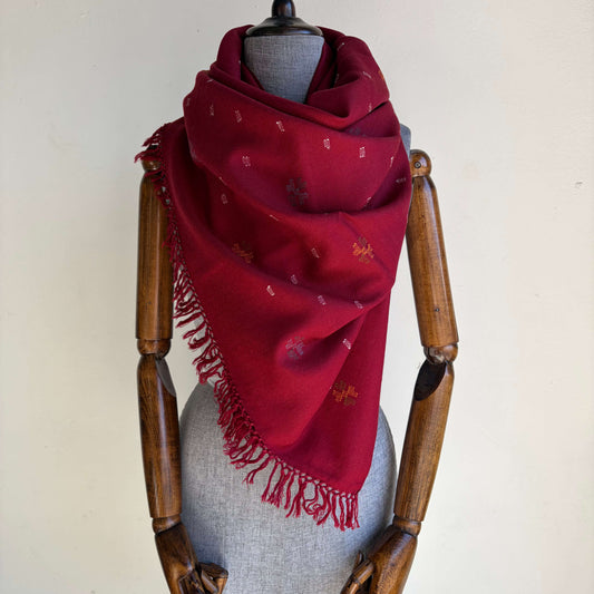 Hand Woven Pure Merino Wool Kullu Stole Maroon (16)