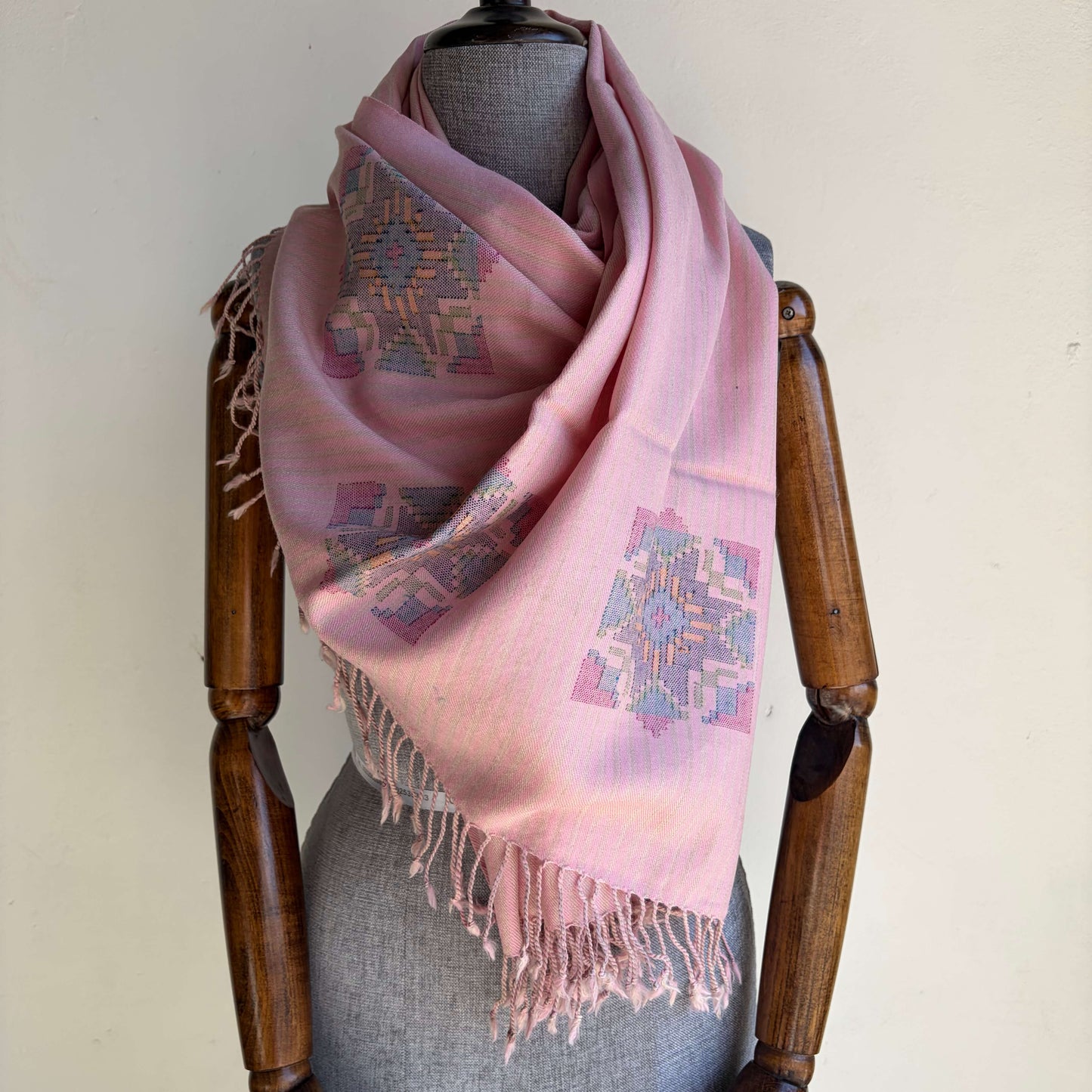 Hand Woven Pure Merino Wool Kullu Stole- Rose Pink