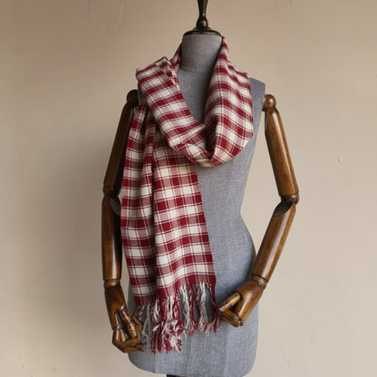 Hand Woven Pure Merino Wool Muffler (White+Maroon)