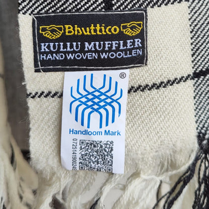 Hand Woven Pure Merino Wool Muffler (Black+White)