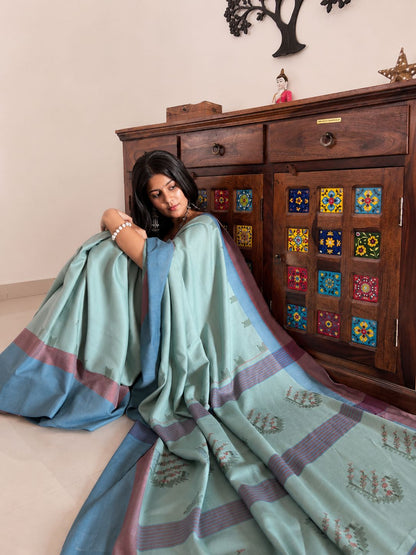 Handwoven sea green merino wool saree - pallu texture view