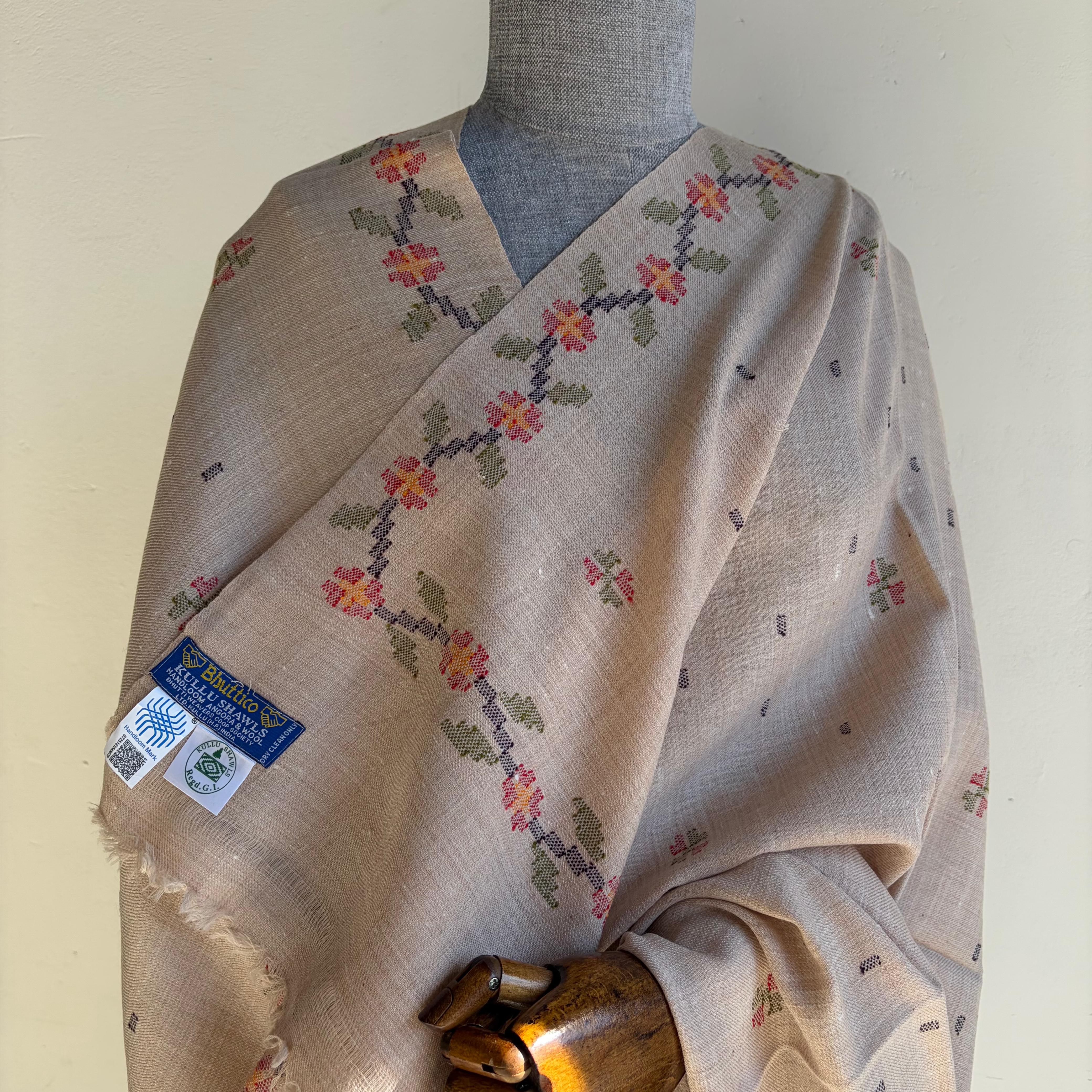 Angora Wool Shawls | 100% Handloom Pure Wool | Bhuttico