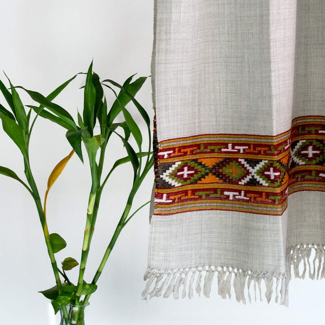 Traditional Kullu patti Merino Wool shawl- Grey