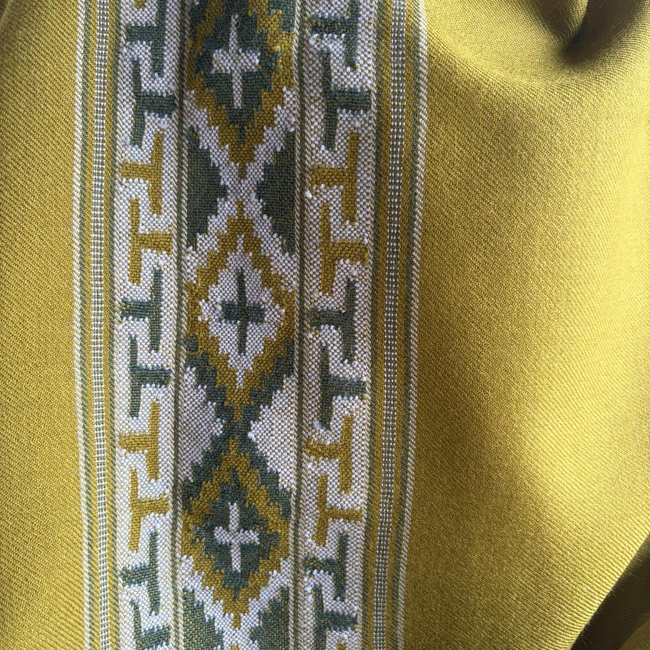 Traditional Kullu patti Merino Wool shawl- Olive Green