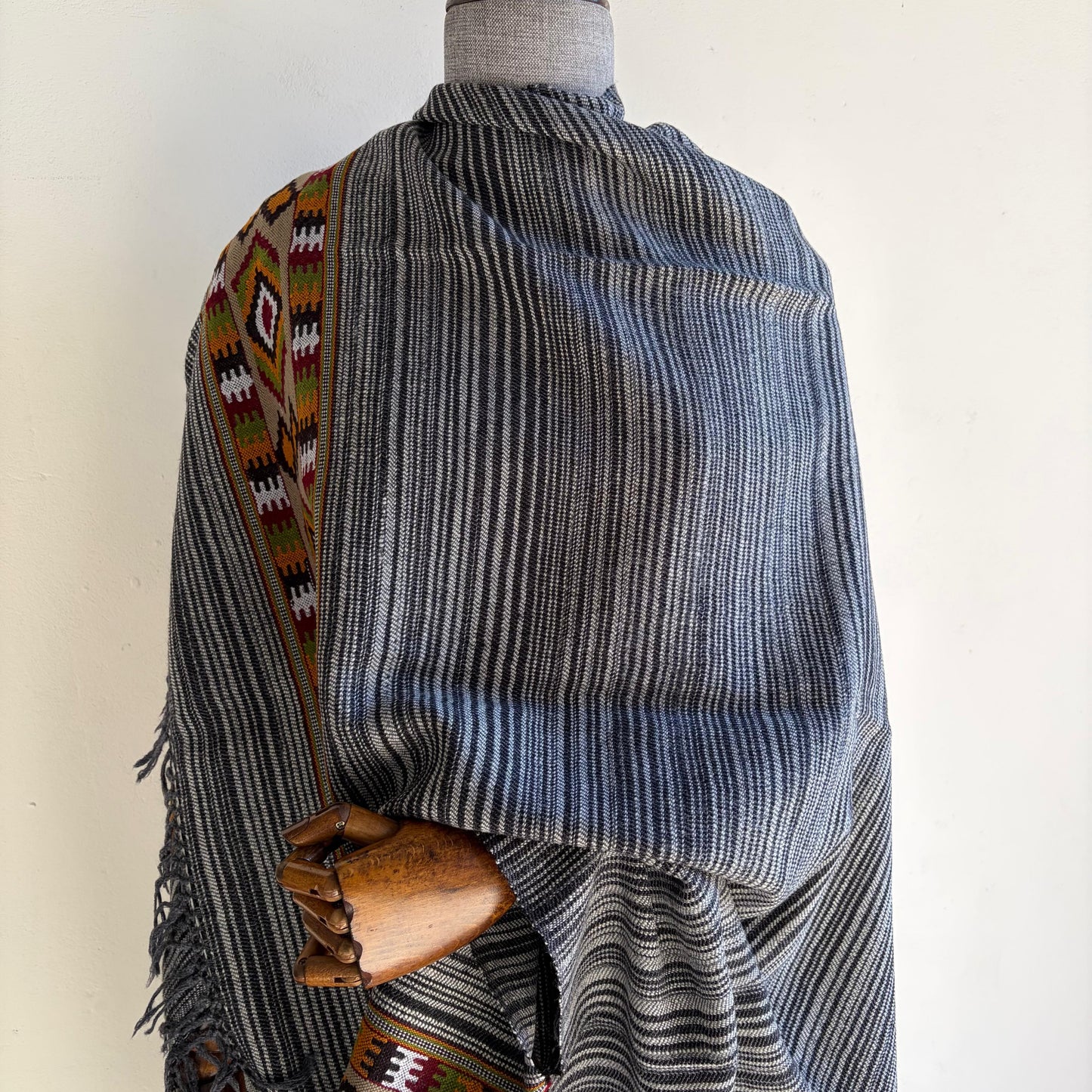Handspun Merino Wool Shawl (Black and White)