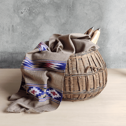 Hand Woven Muffler Pashmina and Wool Blend - Bhuttico Shawls