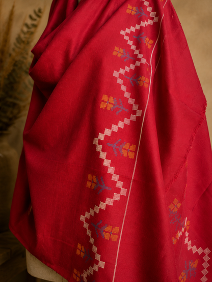 Handwoven Himdhara Bloom Kullu shawl in pure merino wool, maroon - close-up texture