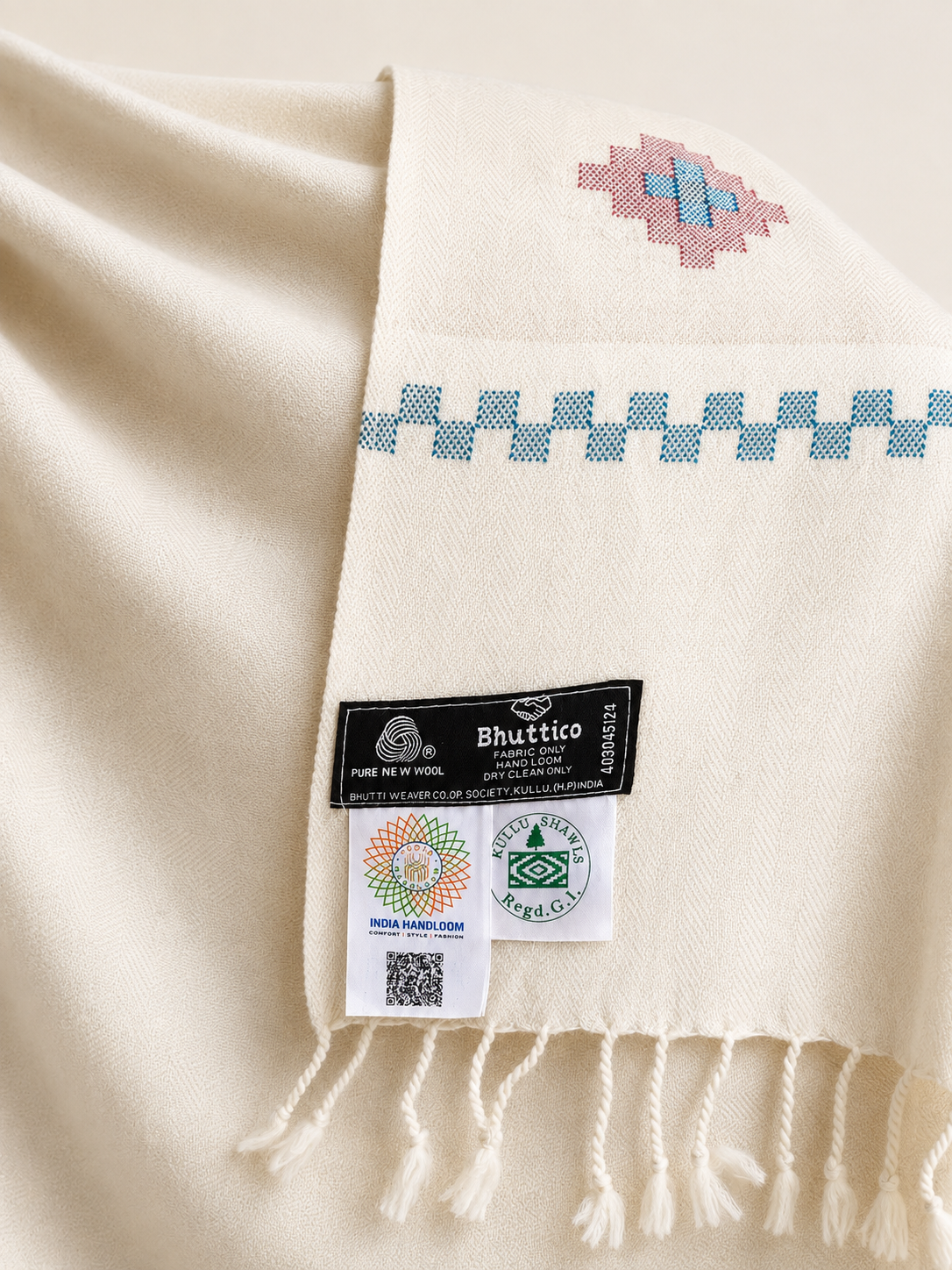 Handwoven Himrekha Gulnaar Kullu shawl in pure merino wool, white and beige - styled view