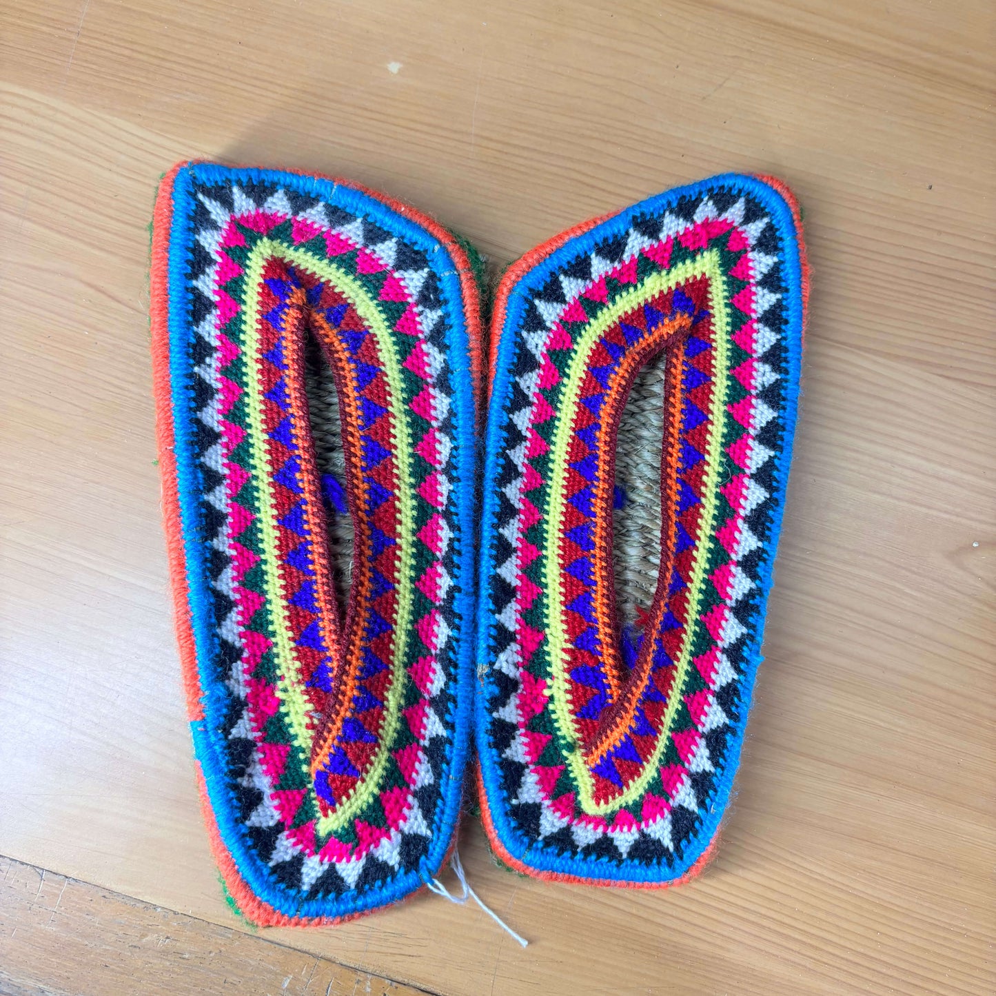 Pullas (Grass Slippers) — Handcrafted, Eco-Inspired Footwear-