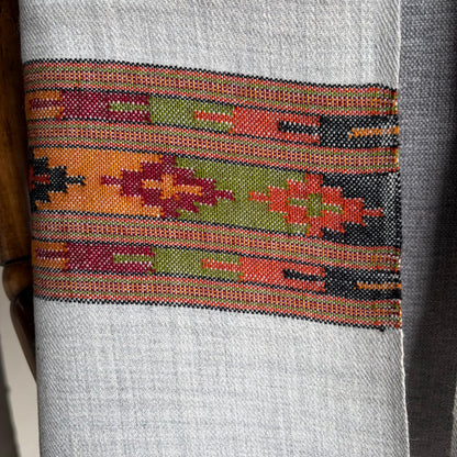 Handwoven Unisex Polywool Muffler (Light grey)