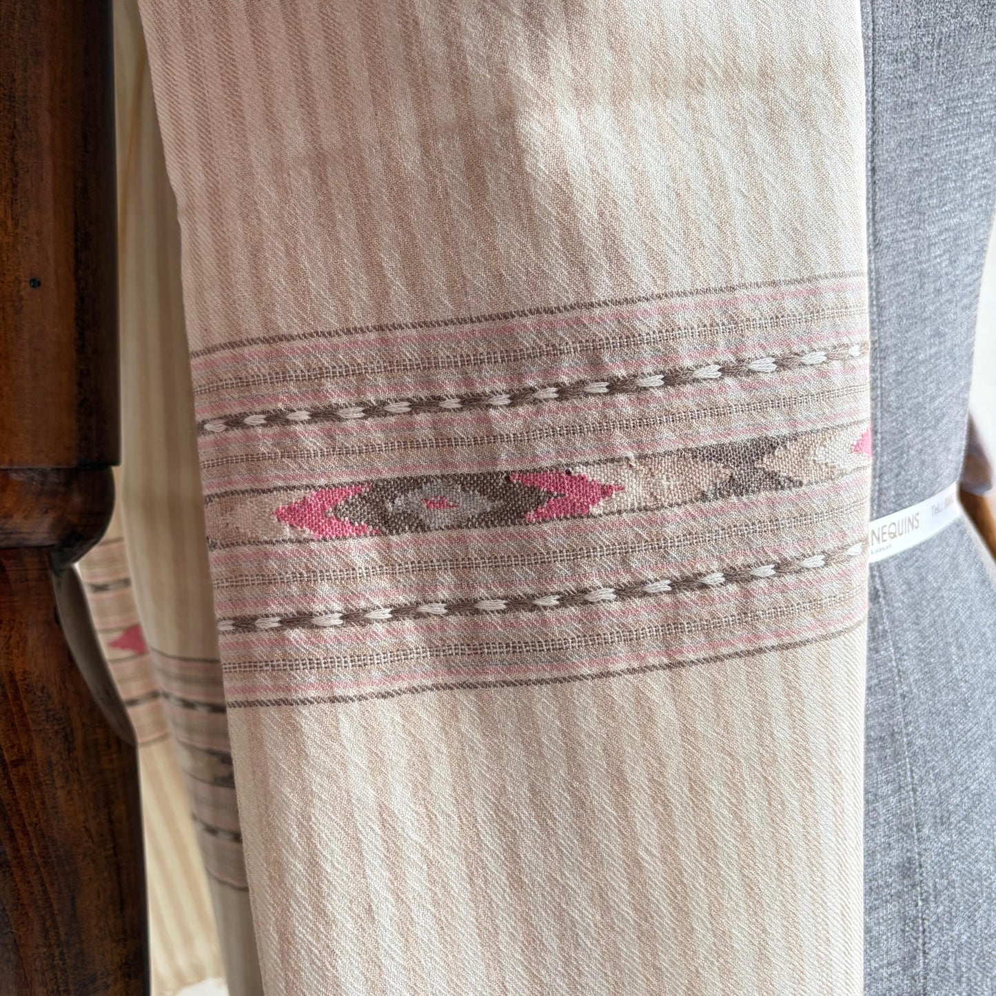 Handloom Pure Merino Wool Stole (off white and beige)