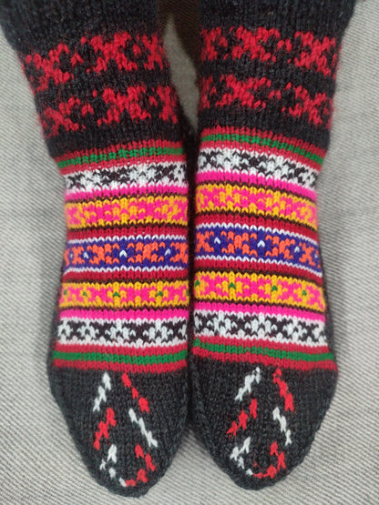 SOCKS CASHMILON (DESIGN PATTREN MAY VARY)
