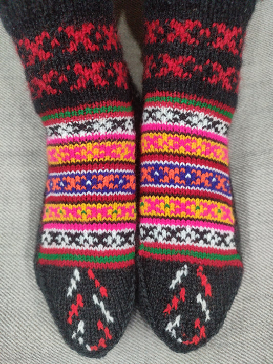 SOCKS CASHMILON (DESIGN PATTREN MAY VARY)