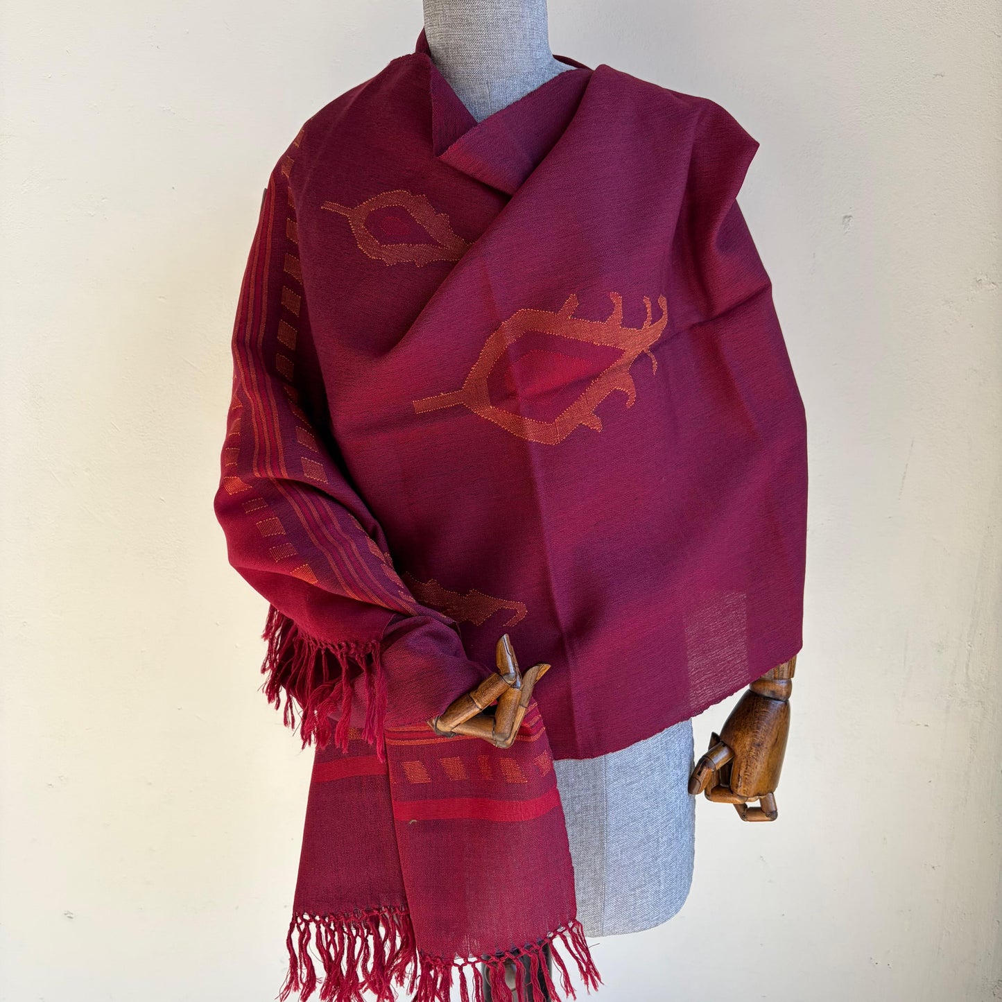 Hand Woven Pure Merino Wool Kullu Stole- Maroon